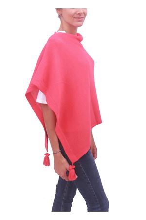 Poncho mantella in lana rosa fragola Capridea | PBWOOLE56ROSSO